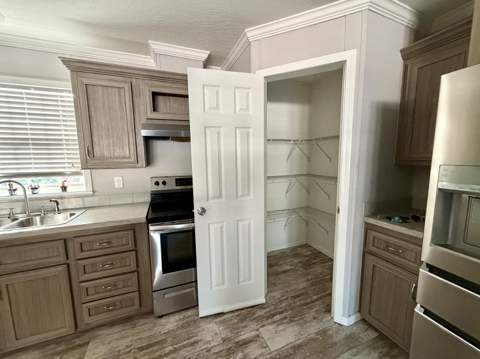 755 Ridgewood Drive, West Palm Beach FL - photo 8 of 25