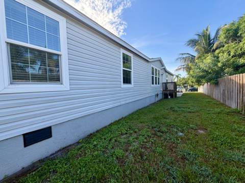 755 Ridgewood Drive, West Palm Beach FL - photo 22 of 25
