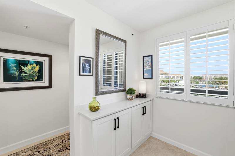 2 bedroom Condominium at 2101 Marina Isle Way #404, Marina At The Bluffs Condo, Jupiter — photo 2