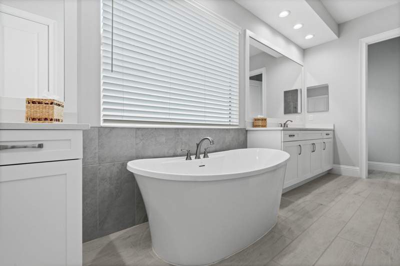 4 bedroom Single Family Residence at 9315 SW Pinnacle Place, Belterra Phase 1 Plat 2, Port St. Lucie — photo 4