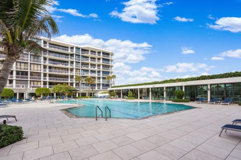 2100 S Ocean Boulevard #402, Palm Beach FL - photo 18 of 22