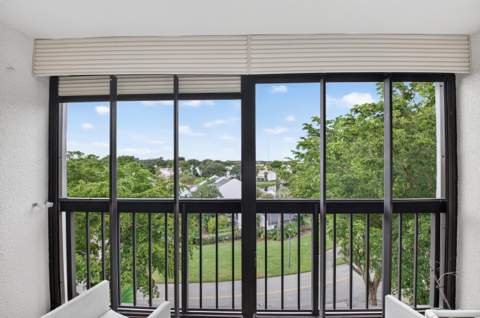 1863 Bridgewood Drive, Boca Raton FL - photo 24 of 64