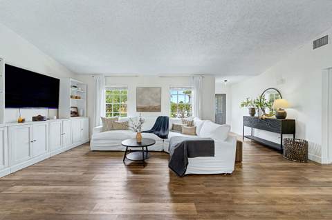 1420 SW Melrose Avenue, Port St. Lucie FL - photo 8 of 52