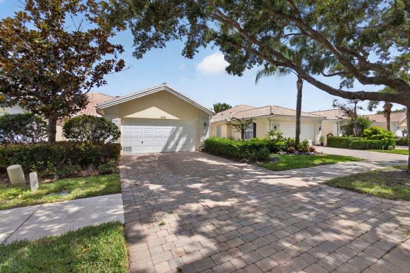2 bedroom Villa at 8522 SE Retreat Drive, The Retreat, Hobe Sound — photo 5