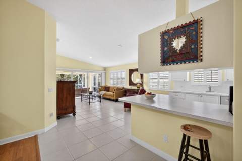 8522 SE Retreat Drive, Hobe Sound FL - photo 14 of 60