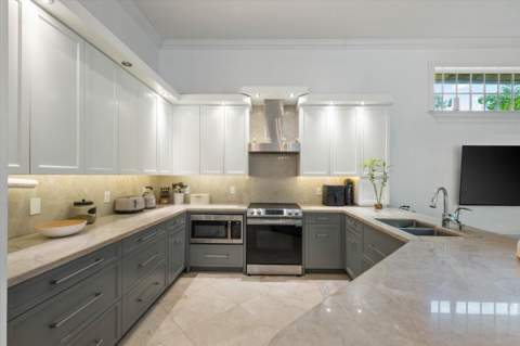 2647 Edgewater Drive, Weston FL - photo 11 of 55