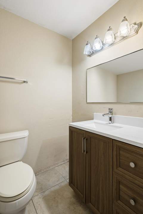 3350 Pinewalk Drive #1411, Margate FL - photo 23 of 29