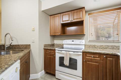 3350 Pinewalk Drive #1411, Margate FL - photo 7 of 29