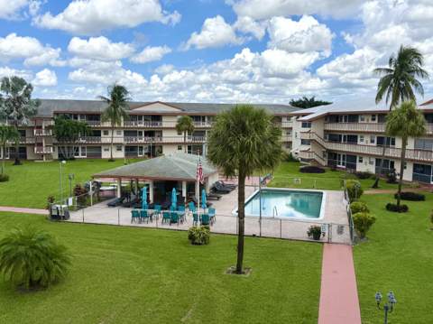 5300 Washington Street #O124, Hollywood FL - photo 19 of 21