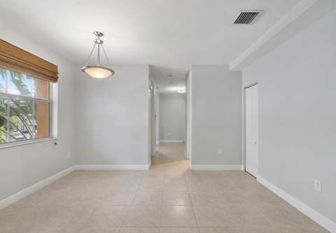 400 SW 14th Avenue, Fort Lauderdale FL - photo 12 of 38