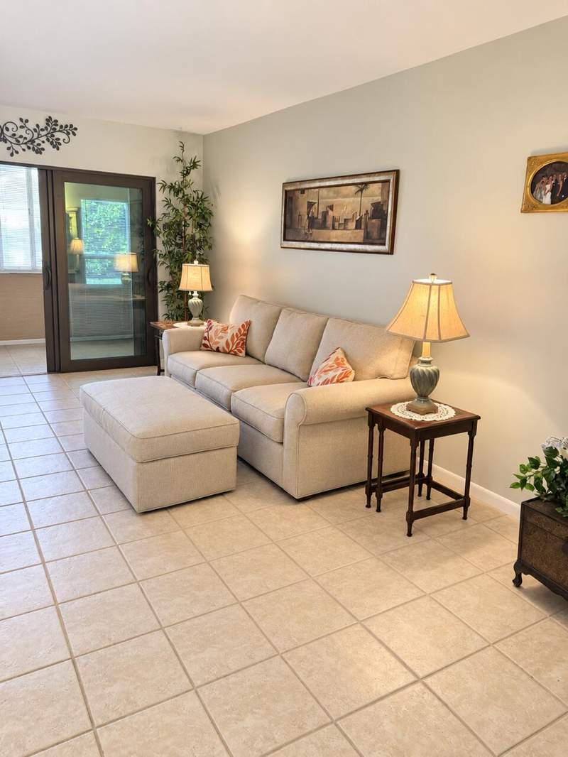 2 bedroom Condominium at 3154 Via Poinciana #115, Poinciana Lakes Condo, Lake Worth — photo 5
