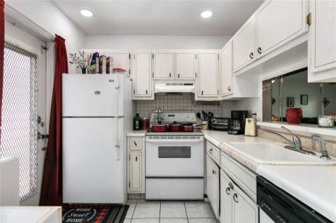 4411 NW 16th Street #F109, Lauderhill FL - photo 11 of 32