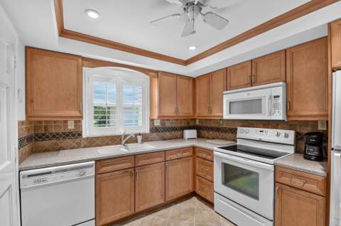 5510 N Ocean #207, Ocean Ridge FL - photo 11 of 59