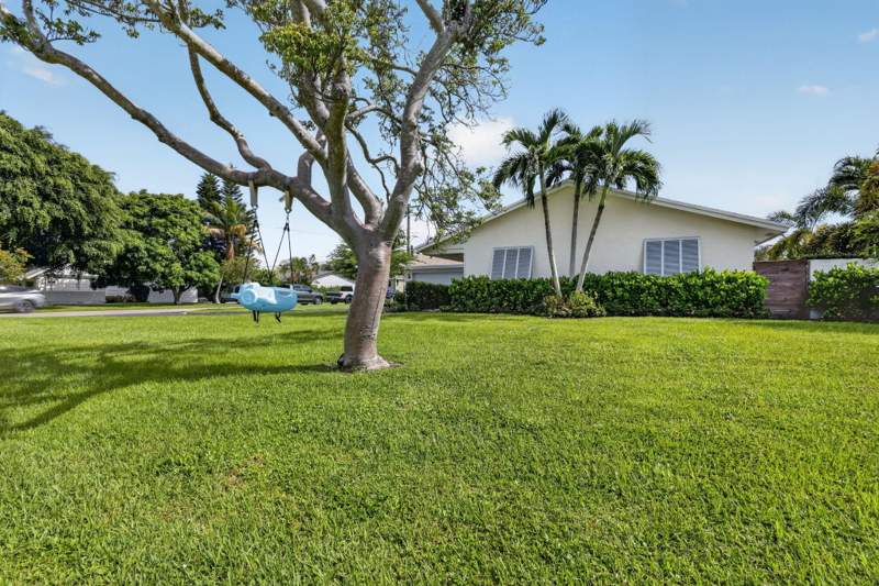 3 bedroom Single Family Residence at 617 Heron Drive, Tropic Palms 1, Delray Beach — photo 3