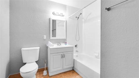 330 Avondale Drive, Pompano Beach FL - photo 24 of 28