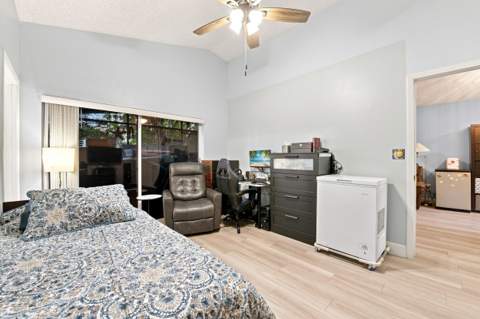 3680 Marlberry Lane, Miramar FL - photo 13 of 25