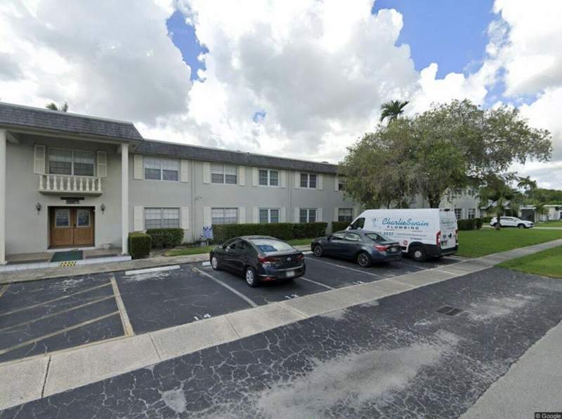 1 bedroom Co-Ownership at 1560 McKinley Street #111W, Mayfair Apt Co-Op, Hollywood — photo 2