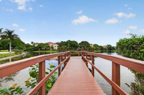 250 Jacaranda Drive #411, Plantation FL - photo 22 of 26