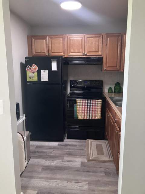 30 Chatham B, West Palm Beach FL - photo 11 of 44