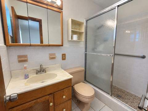 6884 NW 12th Street, Plantation FL - photo 14 of 17