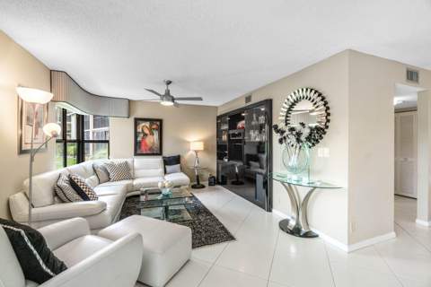 5154 Oakhill Lane #1014, Delray Beach FL - photo 9 of 52