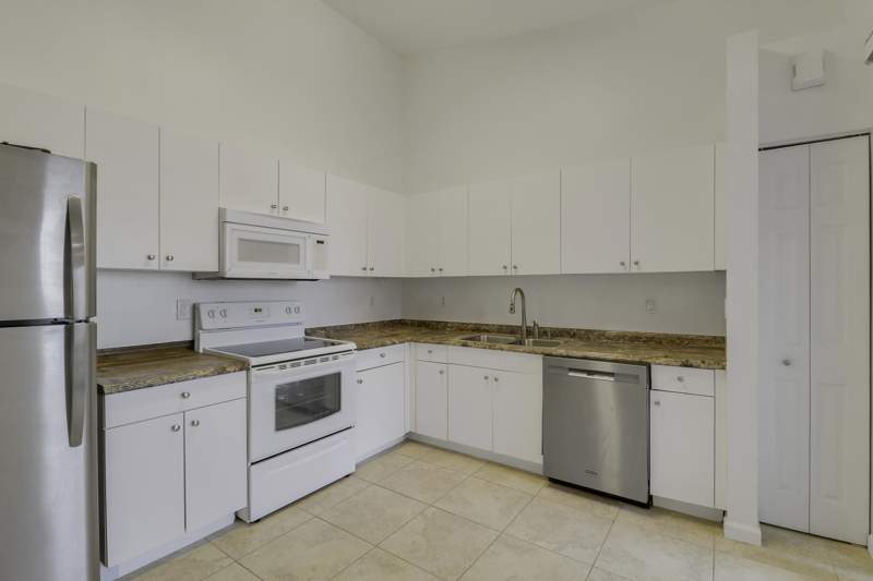 3 bedroom Villa at 2193 Big Wood Cay, Andros Isle Par F, West Palm Beach — photo 3