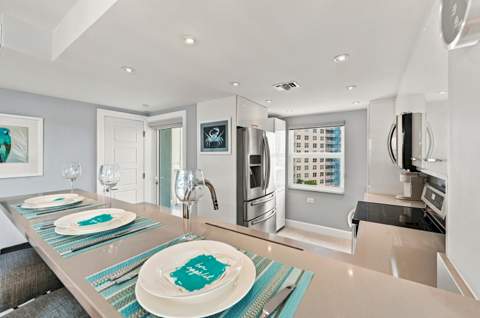 201 N Ocean Boulevard #604, Pompano Beach FL - photo 6 of 44