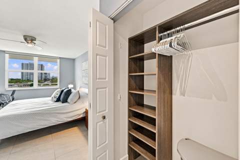 201 N Ocean Boulevard #604, Pompano Beach FL - photo 23 of 44