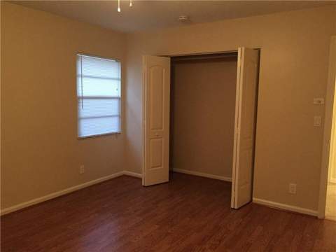 1204 SW 74th Avenue, North Lauderdale FL - photo 7 of 14