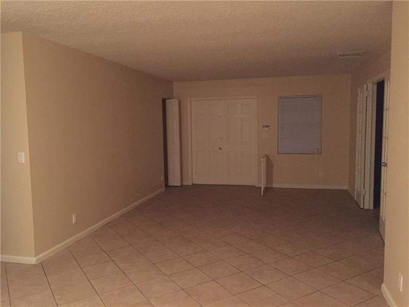 4 bedroom Single Family Residence at 1204 SW 74th Avenue, NORTH LAUDERDALE VILLAGE SEC 6, North Lauderdale — photo 4