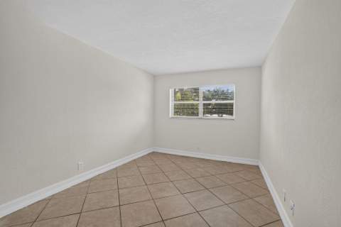 4051 NE 13th Avenue #76-3, Oakland Park FL - photo 14 of 28