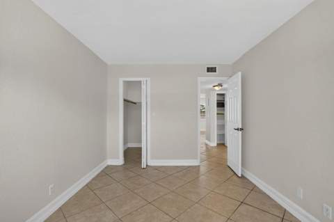 4051 NE 13th Avenue #76-3, Oakland Park FL - photo 10 of 28