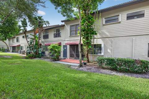 9189 Vineyard Lake Drive, Plantation FL - photo 20 of 20