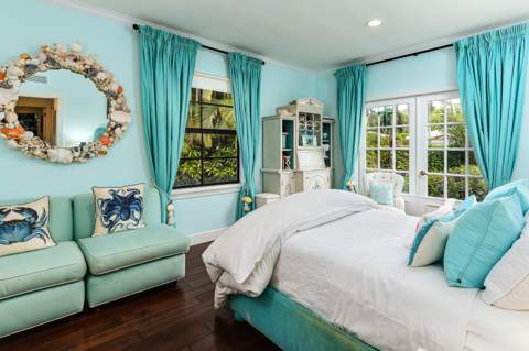 202 Coral Lane, Palm Beach FL - photo 18 of 21