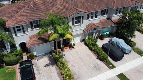 135 Riverwalk Circle, Sunrise FL - photo 24 of 29