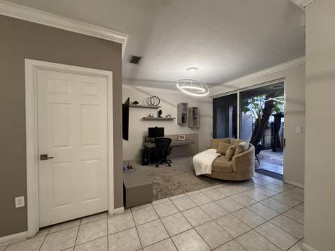 135 Riverwalk Circle, Sunrise FL - photo 9 of 29