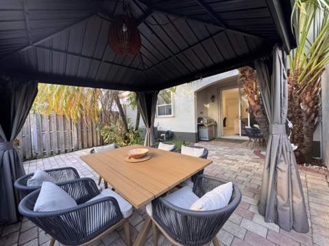 135 Riverwalk Circle, Sunrise FL - photo 13 of 29