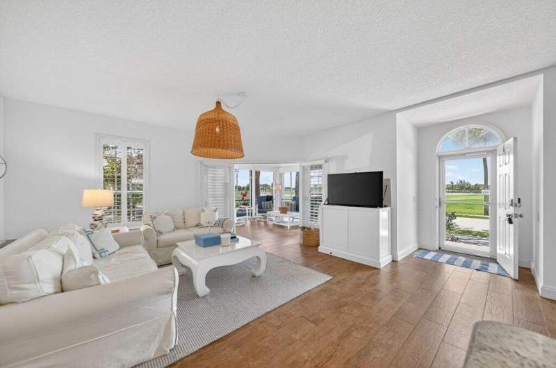 2 bedroom Condominium at 391 NE Plantation Road #215, Beachwalk At Indian River Plantation Condo, Hutchinson Island — photo 2