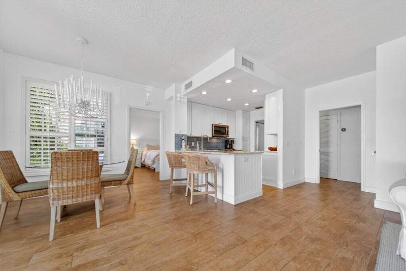 2 bedroom Condominium at 391 NE Plantation Road #215, Beachwalk At Indian River Plantation Condo, Hutchinson Island — photo 4