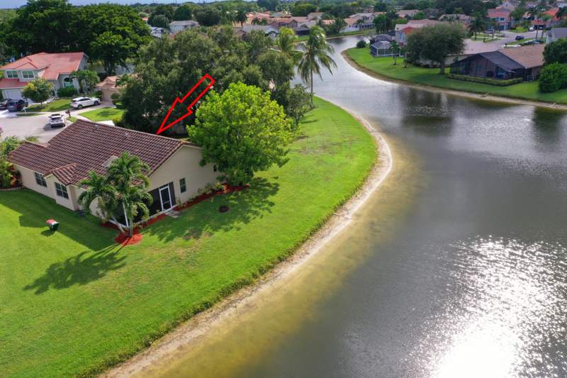 3 bedroom Single Family Residence at 5851 Amethyst Court, Rainbow Lakes Tr E, Boynton Beach — photo 5