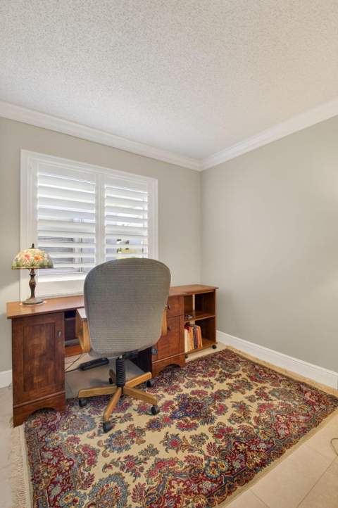 1709 SW 20th Street, Boynton Beach FL - photo 10 of 28