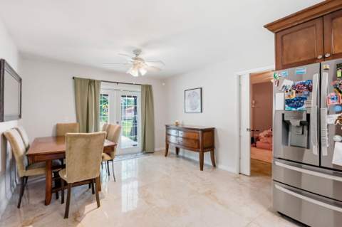 6101 Carthage Circle, Lake Worth FL - photo 10 of 26