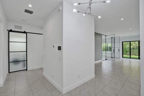 13025 Addilyn Court, Davie FL - photo 6 of 107