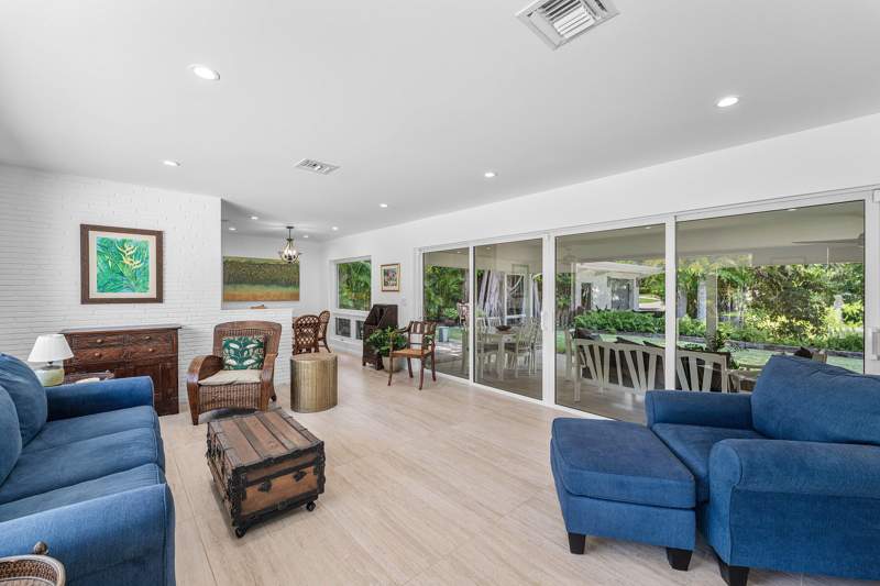 3 bedroom Single Family Residence at 545 NW 7th Street, Conference Lake Estates, Boca Raton — photo 5