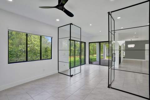 13025 Addilyn Court, Davie FL - photo 10 of 107
