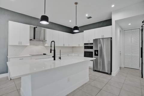13025 Addilyn Court, Davie FL - photo 17 of 107