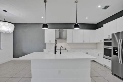 13025 Addilyn Court, Davie FL - photo 14 of 107