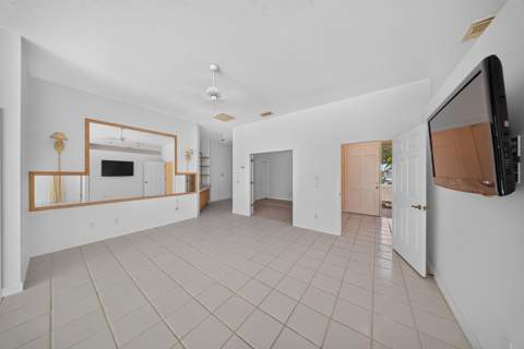 9437 Poinciana Court, Fort Pierce FL - photo 13 of 38
