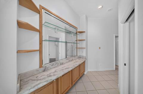 9437 Poinciana Court, Fort Pierce FL - photo 17 of 38