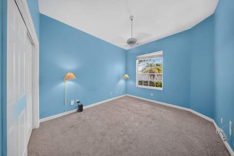 9437 Poinciana Court, Fort Pierce FL - photo 22 of 38